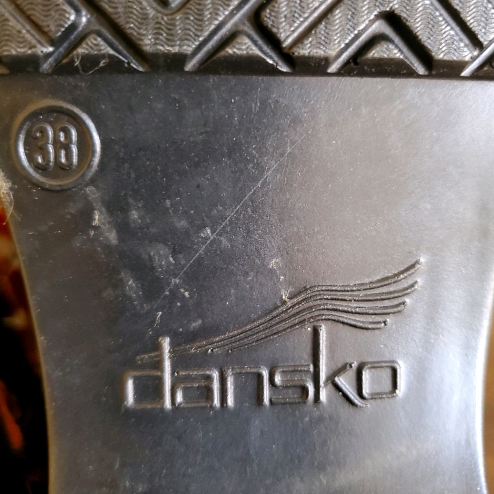 EUC Dansko Clogs - Picture 6 of 8